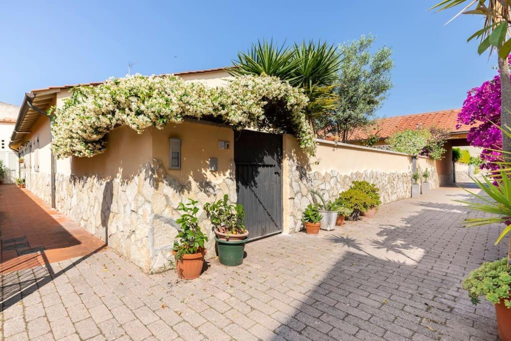 Apartmán Casa “Oasi Del Mare” Livorno Exteriér fotografie